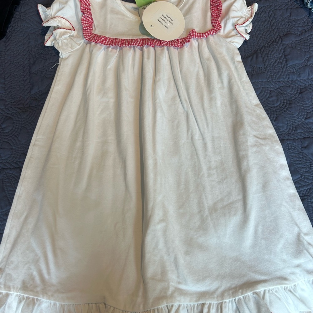 Casual White and Pink Dress with Flutter Sleeves